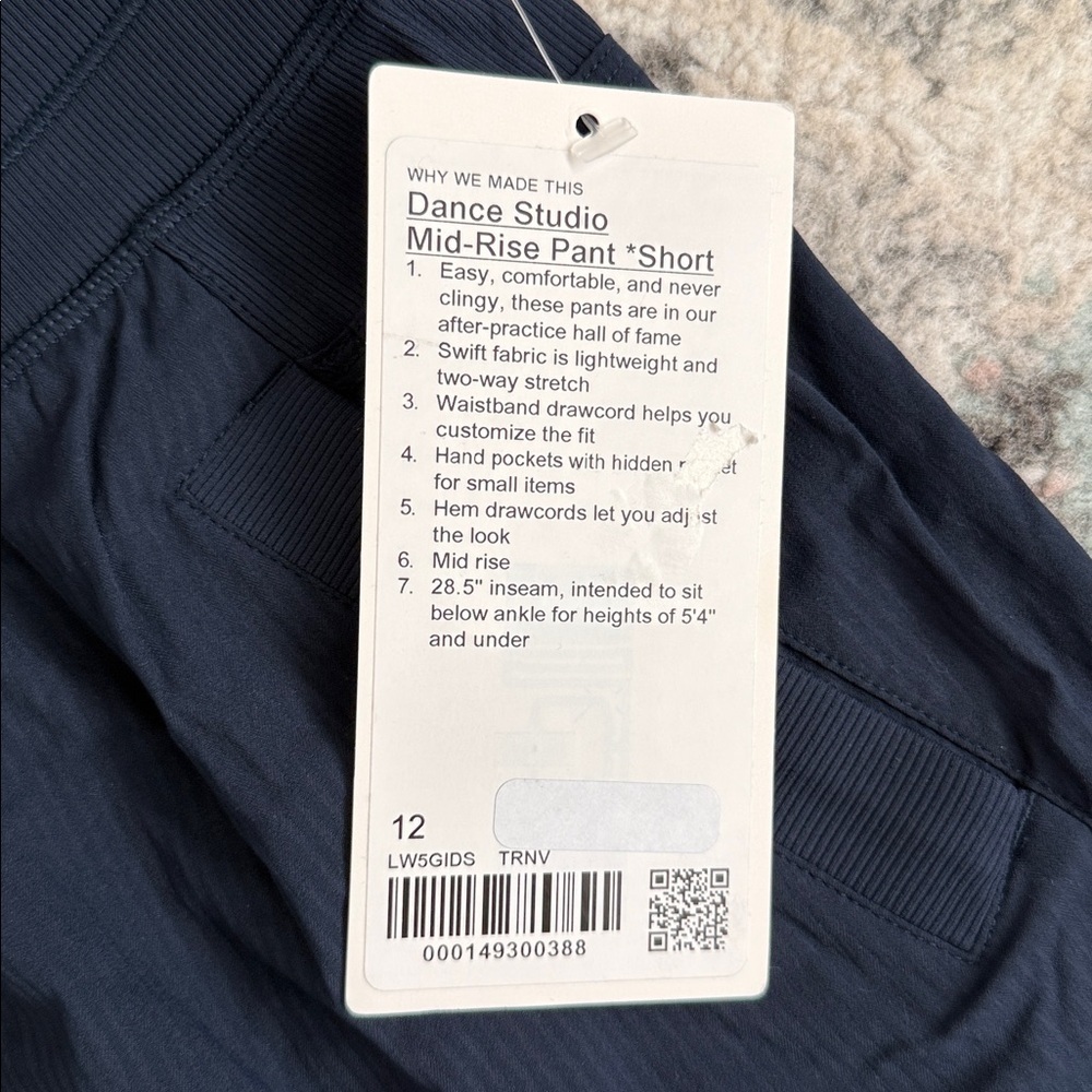 Lululemon Dance Studio Mid-Rise Pant *Short in True Navy Size 12 - Picture 5 of 7